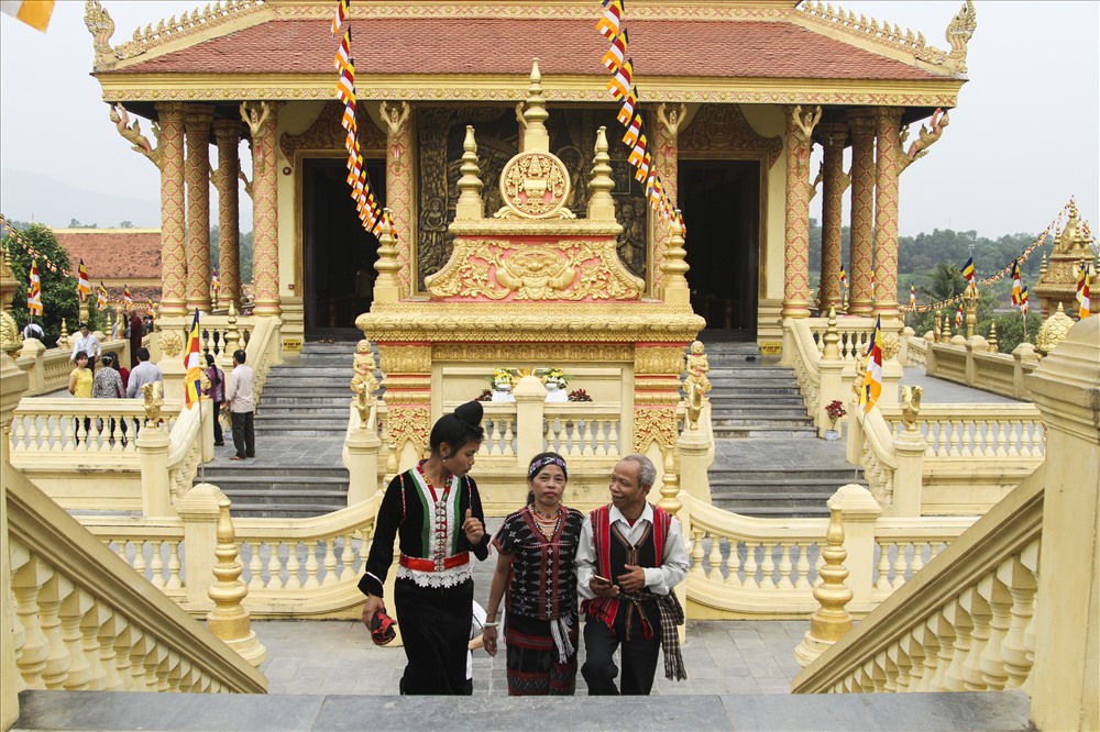 Tháp mộ Khmer